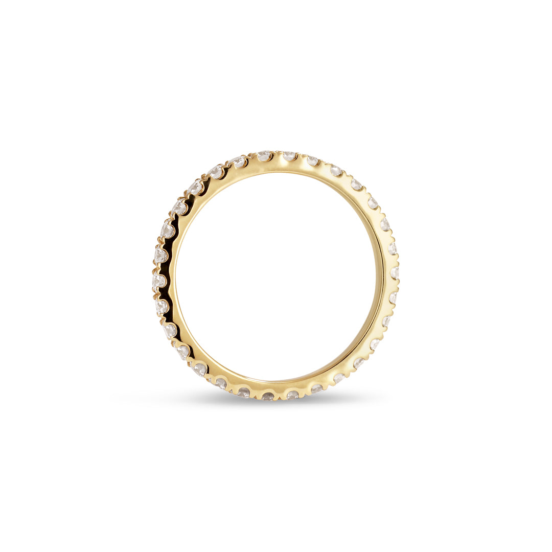 Eternityring i v-split med 0,03 ct.