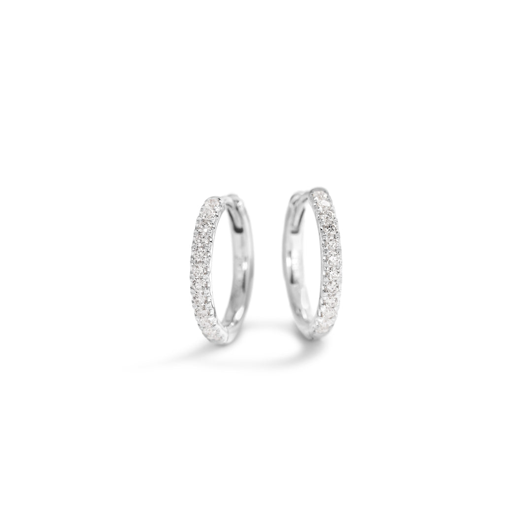 Hoops 11 mm i hvidguld - 0,01 ct.