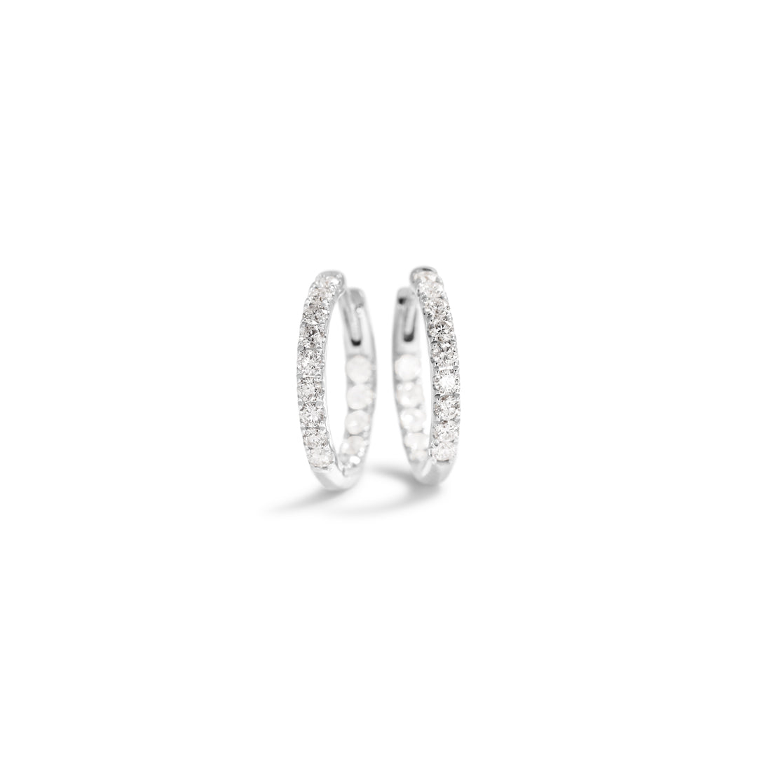 Hoops 13 mm i hvidguld - full - 0,035 ct.