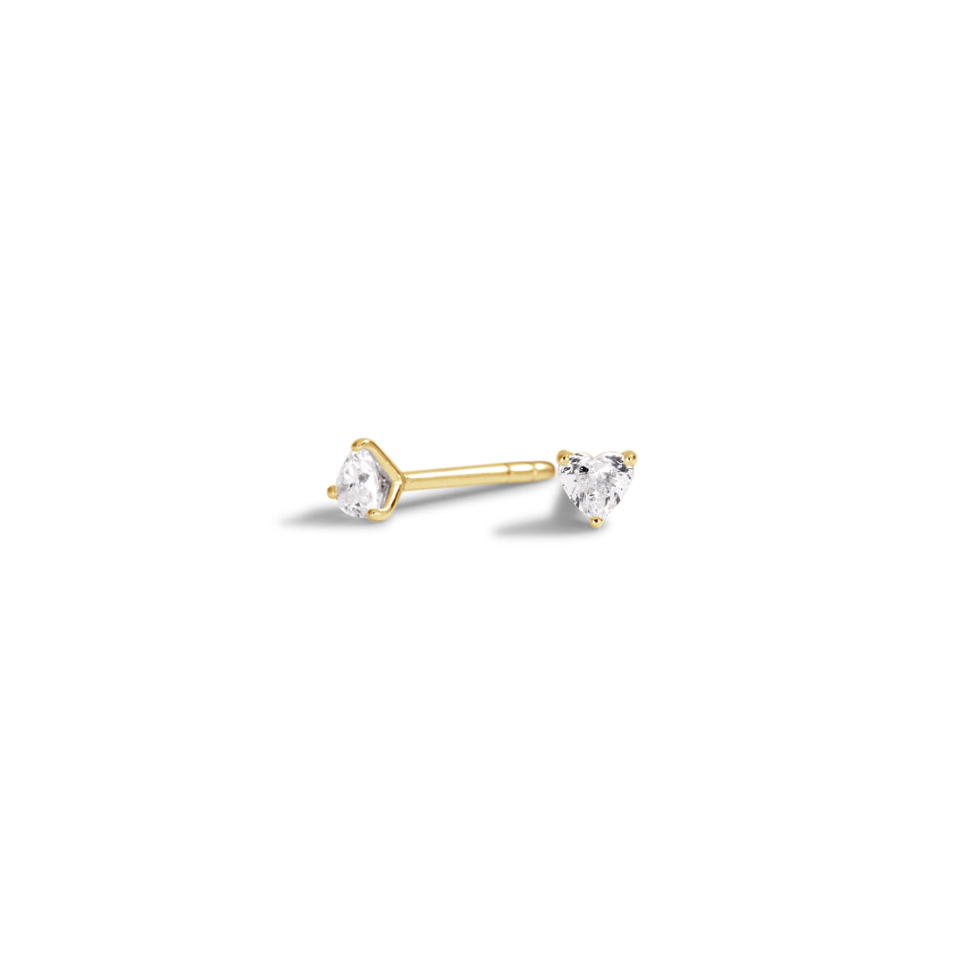 Hjerte solitaire ørestikker med 2x 0,15 ct.