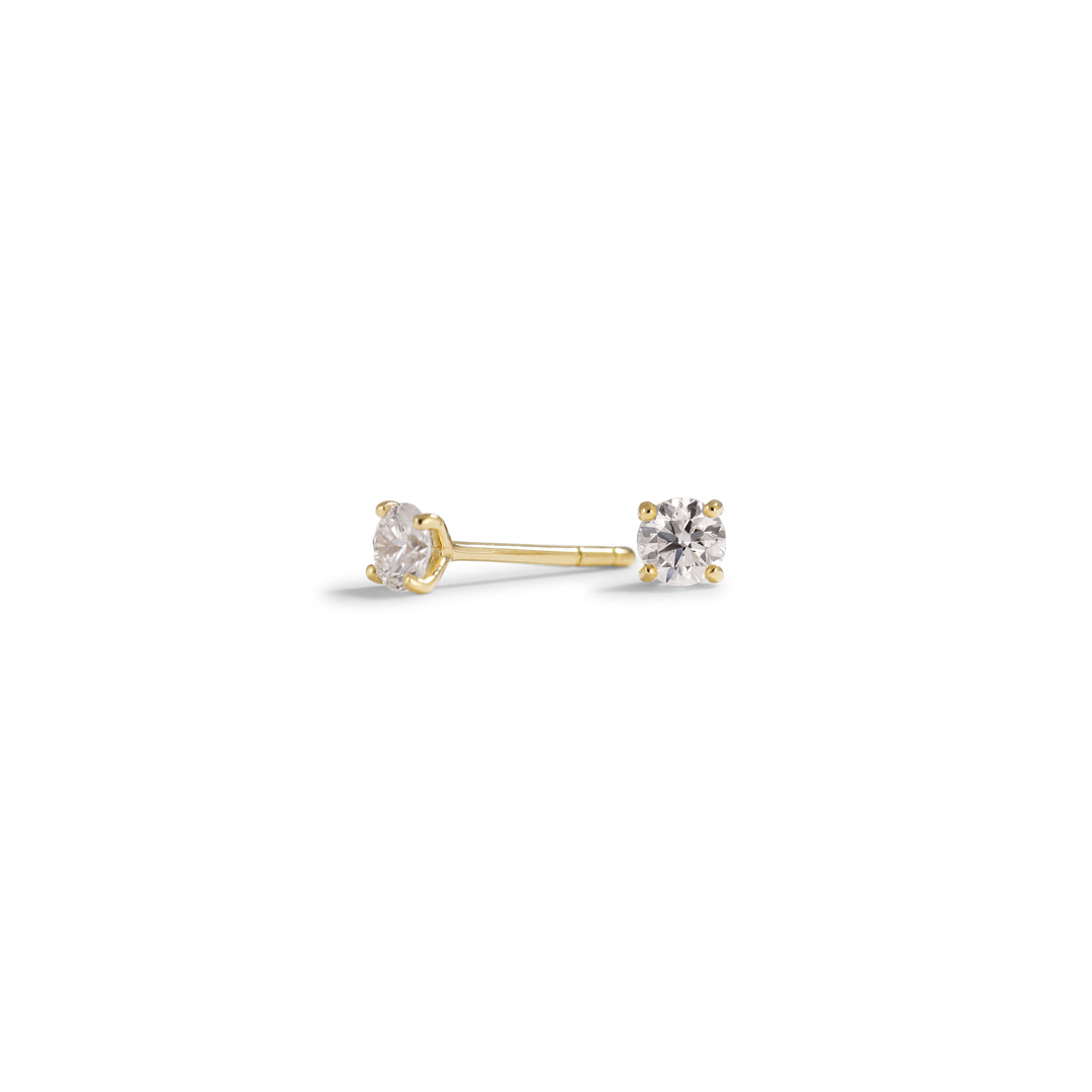 Solitaire ørestikker med 2x 0,15 ct.
