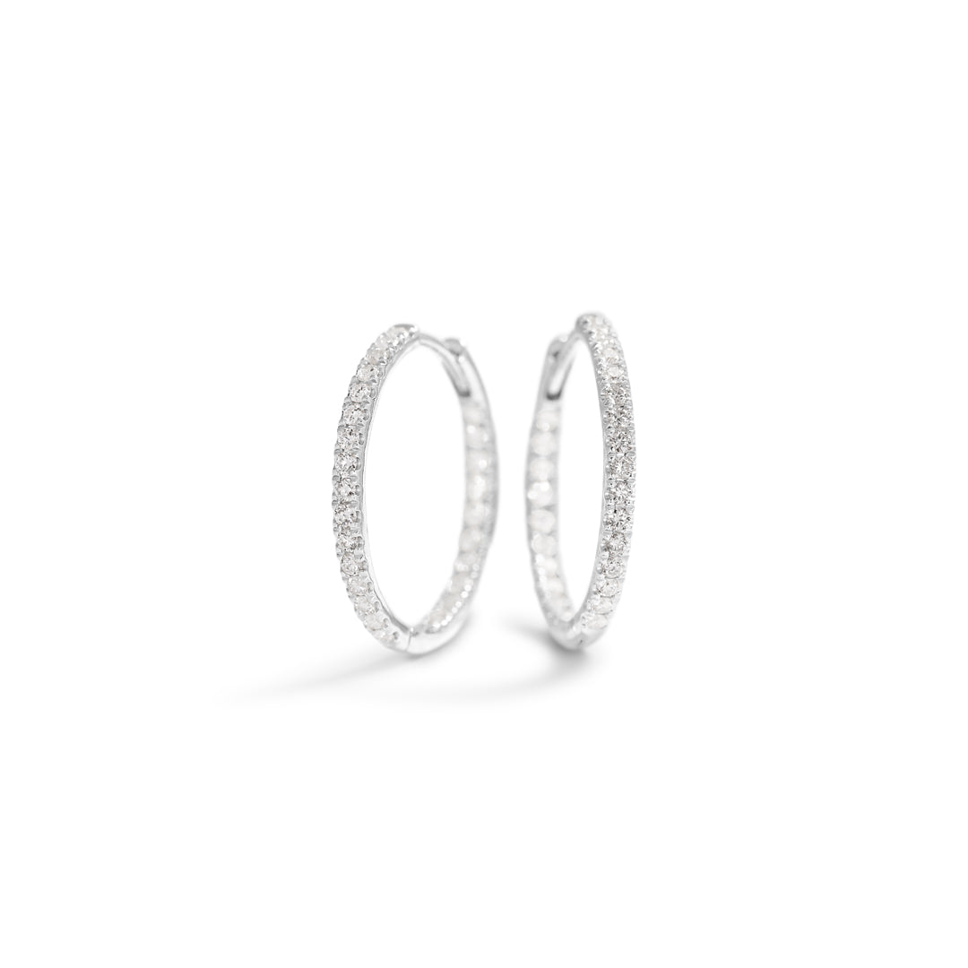 Hoops 15 mm i hvidguld - full - 0,01 ct.
