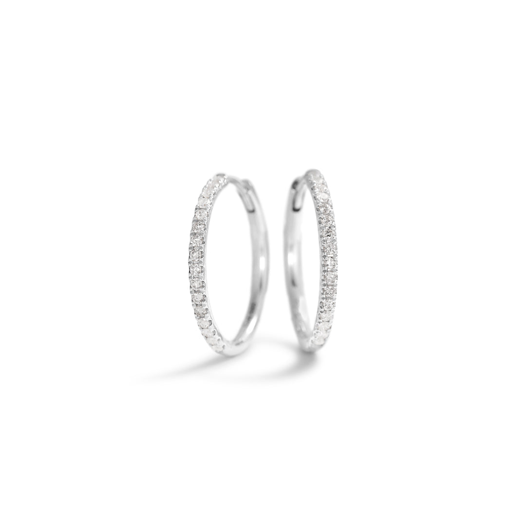 Hoops 15 mm i hvidguld - 0,01 ct.
