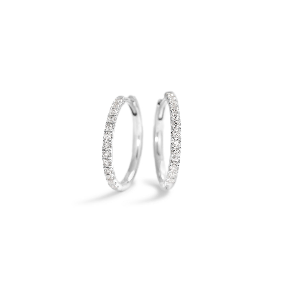 Hoops 15 mm i hvidguld - 0,018 ct.