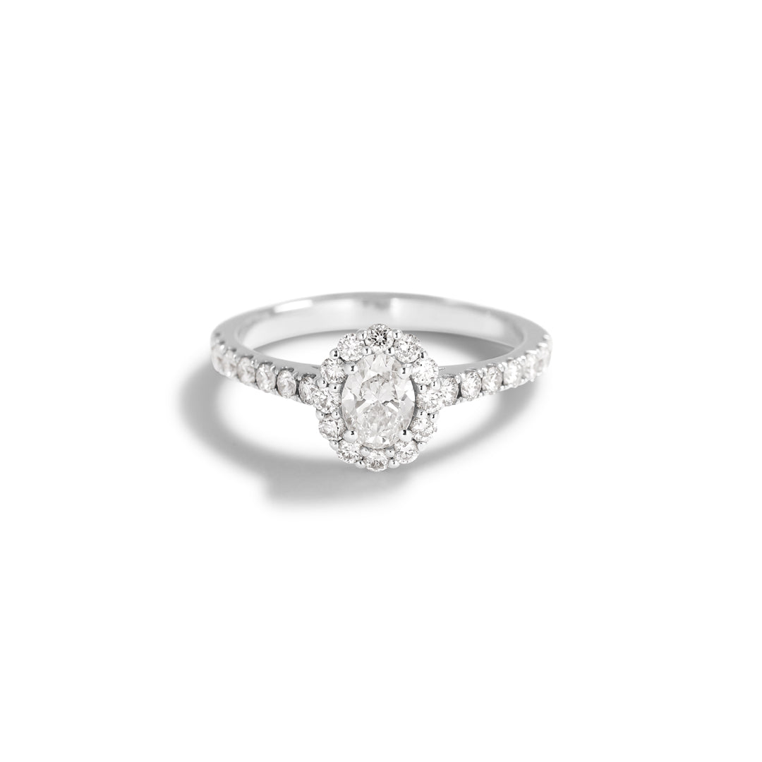 Flower haloring i hvidguld med 0,40 ct. oval