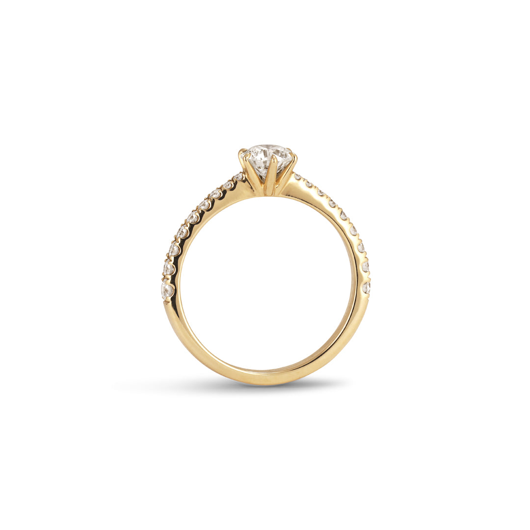 Solitairering med sidesten med 0,50 ct.