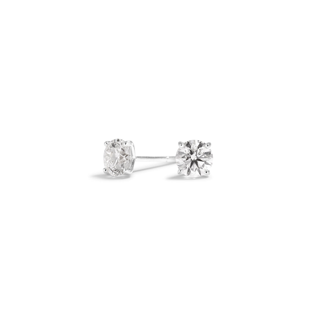 Solitaire ørestikker i hvidguld med 2x 0,50 ct.