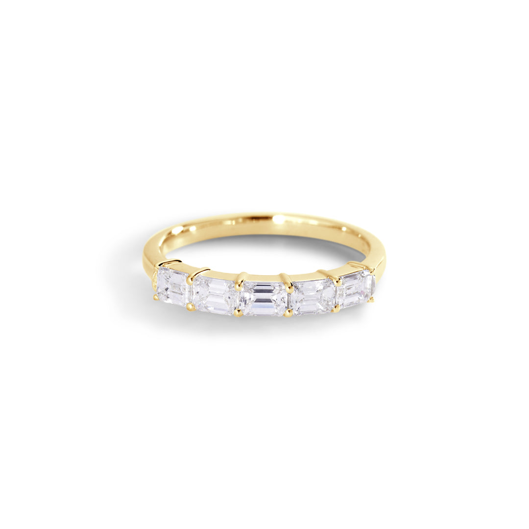 Alliancering med 5x 0,20 ct. emerald cut