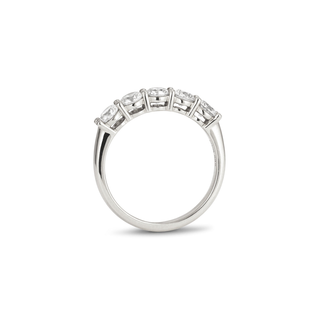 5-stens ring i hvidguld med 5x 0,20 ct.