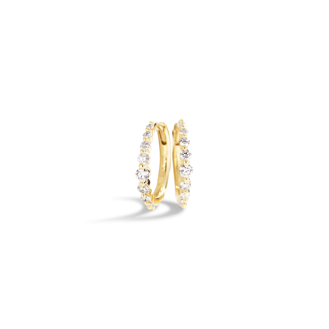 Hoops 11 mm med graduerende diamanter