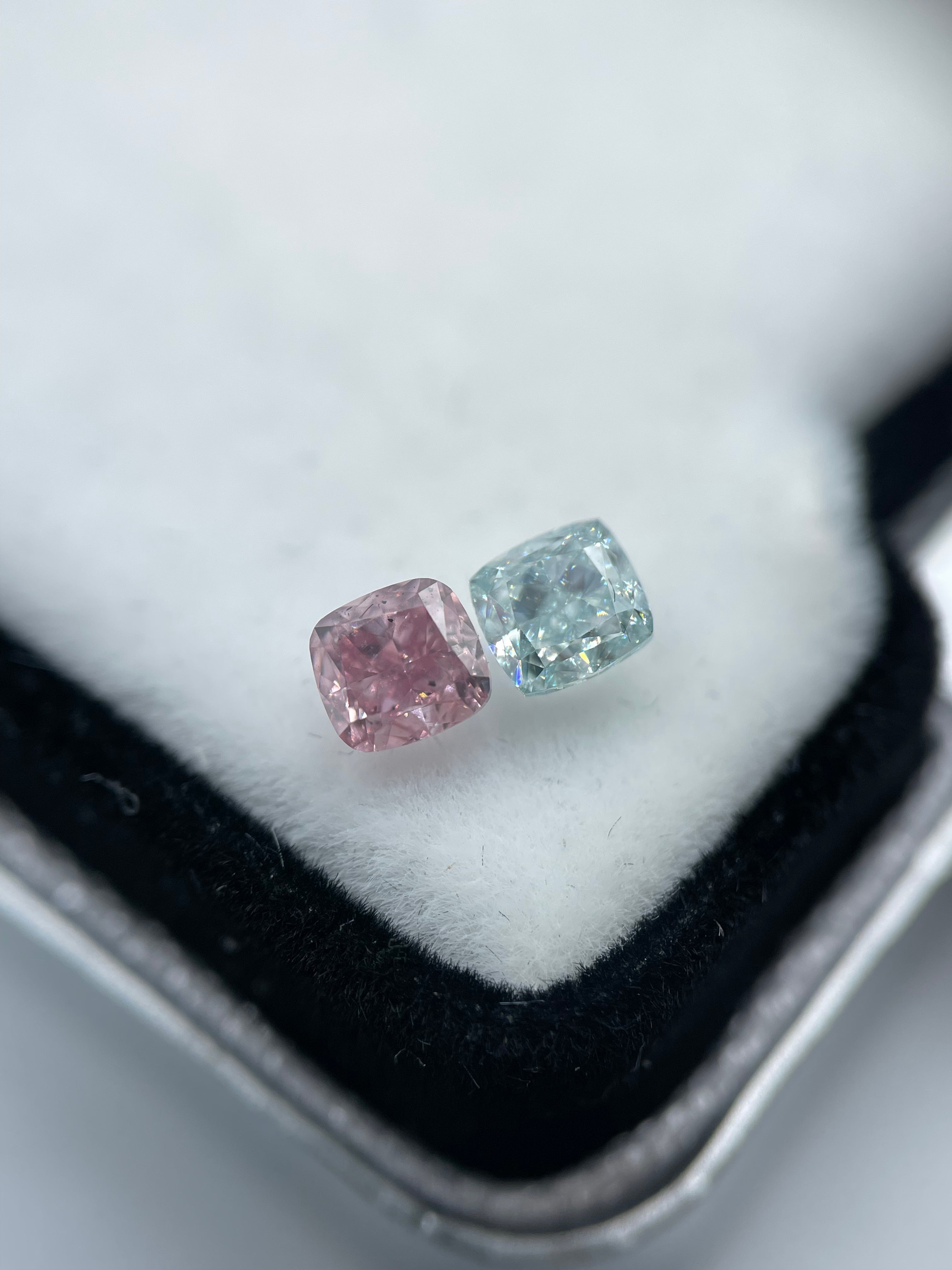 Boy & Girl - 0,28 ct. + 0,26 ct.
