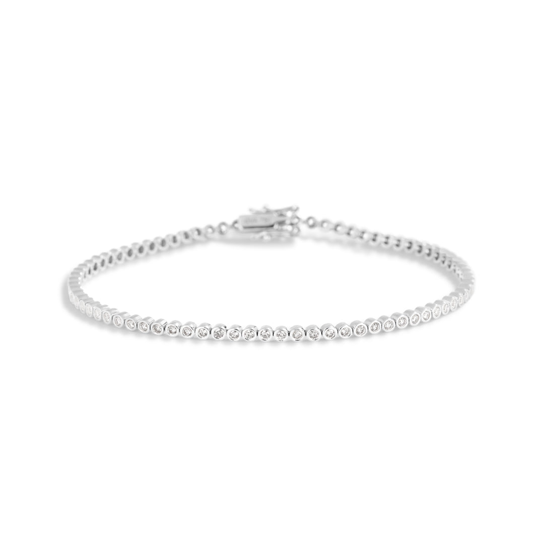Tennisarmbånd med bezel i hvidguld med 0,015 ct.
