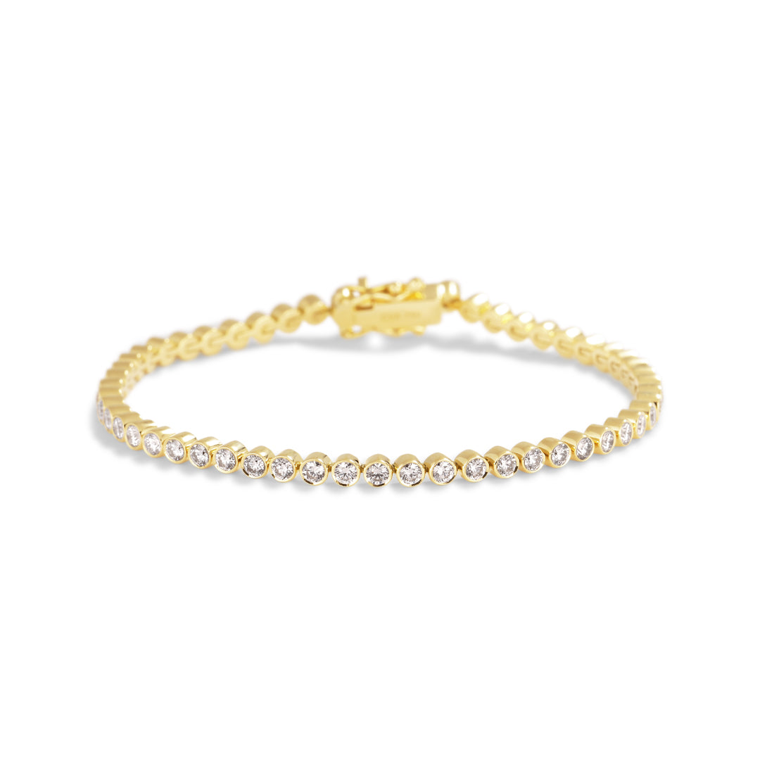 Tennisarmbånd i hvidguld bezel med 0,05 ct.