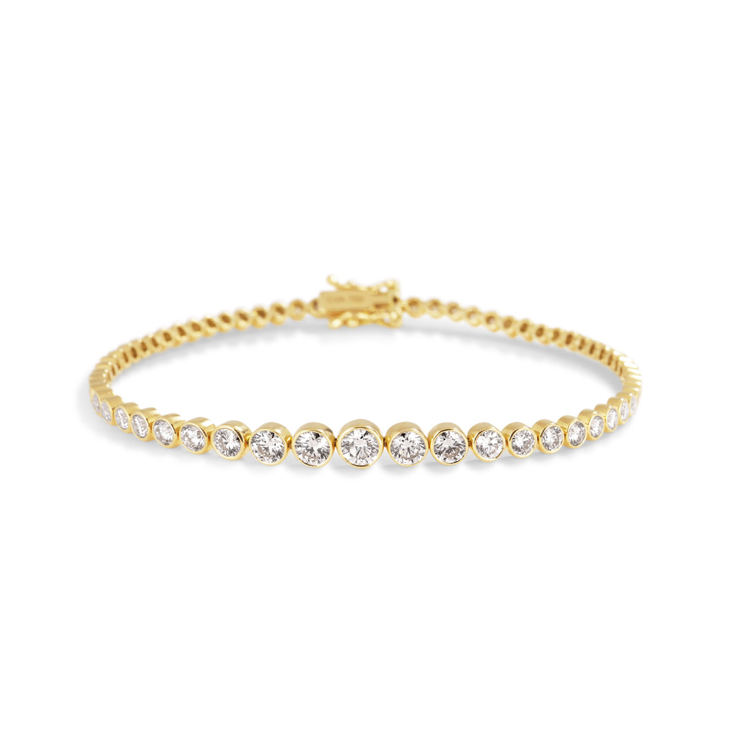Tennisarmbånd graduerende bezel med i alt 3,20 ct.