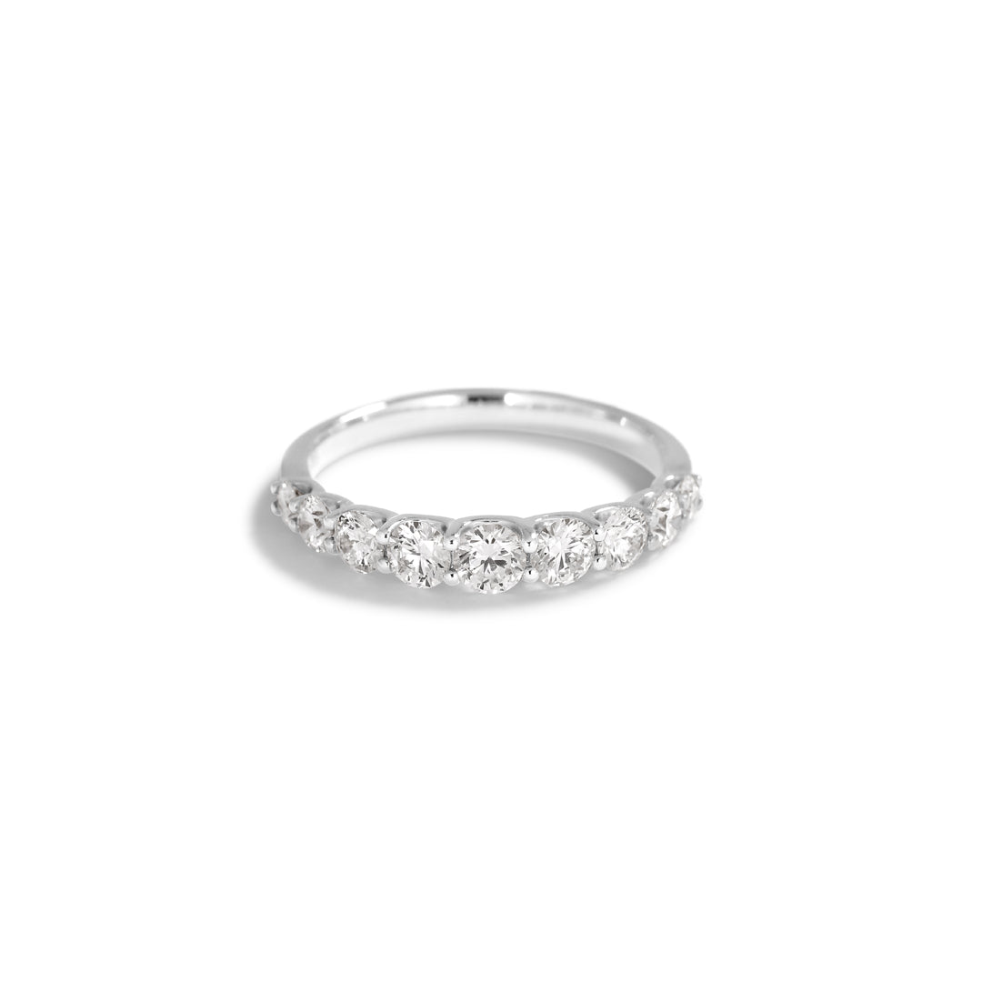 Trellis 9-stens alliancering i hvidguld med 0,93 ct.
