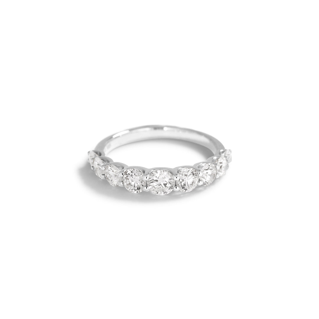 Trellis 9-stens alliancering i hvidguld med 1,56 ct.