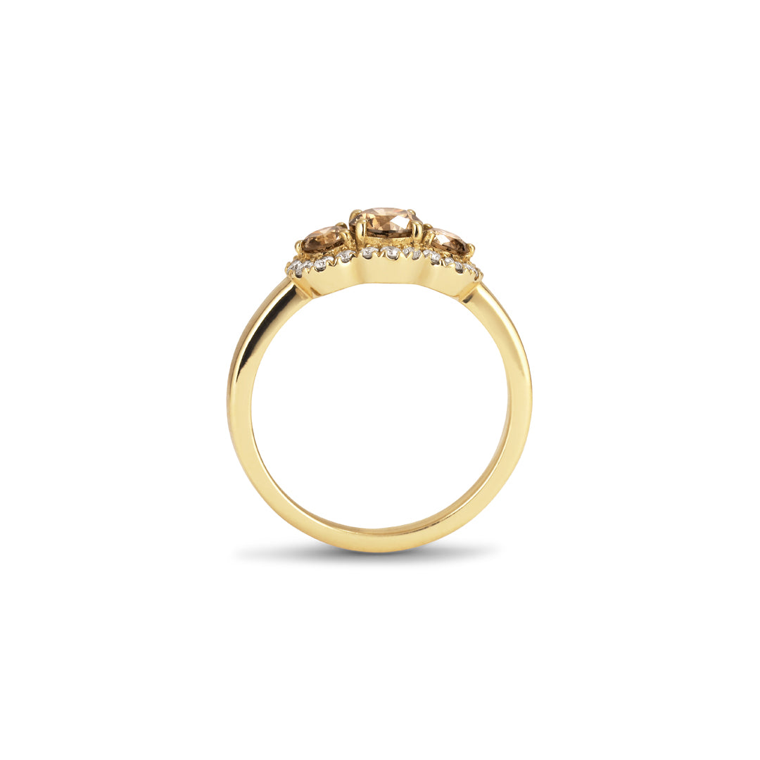 3-stens haloring med 0,15-0,45-0,15 ct. champagne