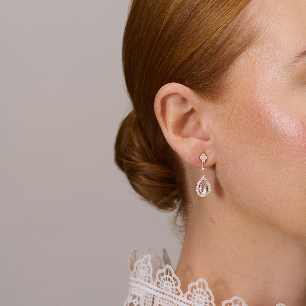 Diamant & morganit chandeliers i hvidguld med i alt 3,21 ct.